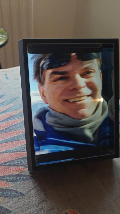 A present-day Looking Glass Portrait showing a depth-derived multiview image.